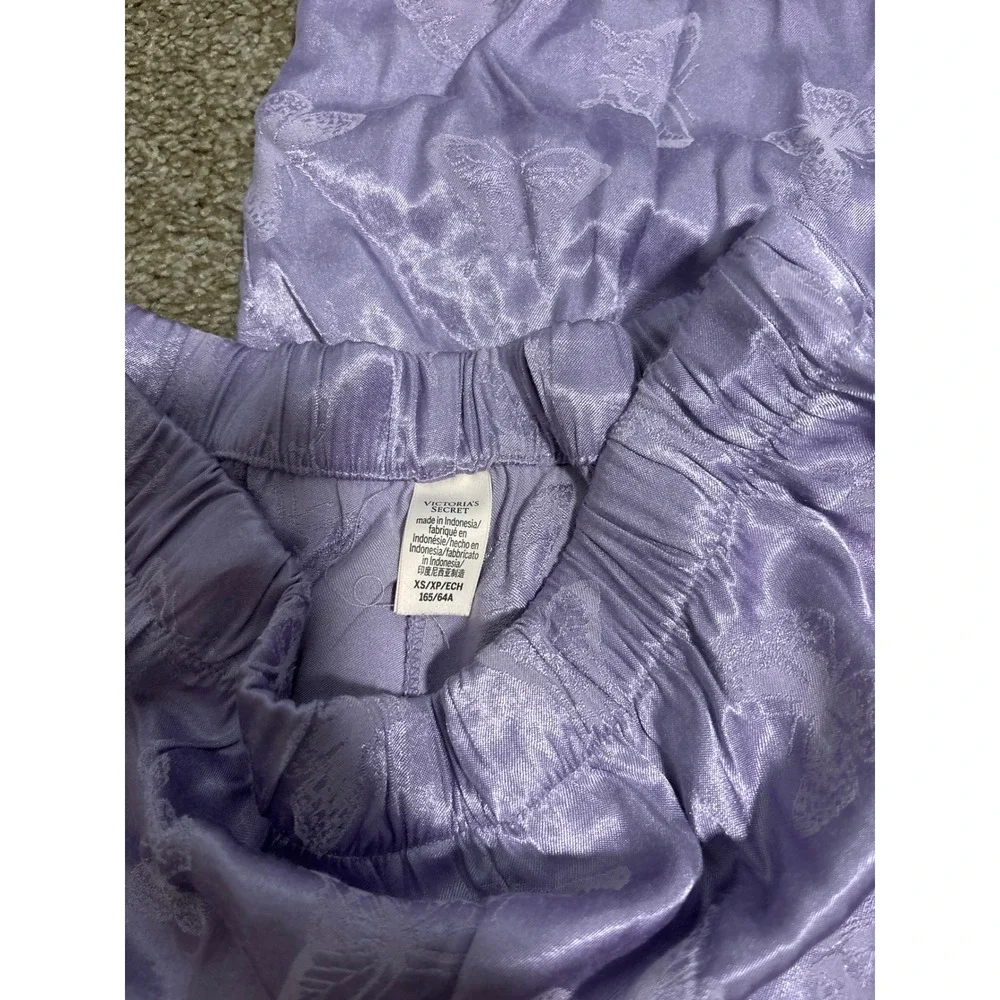 Victoria's Secret Pajama Set Womens XS Purple Butterfly Satin Short set